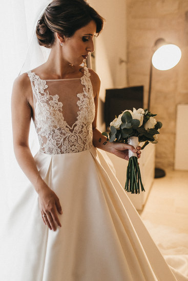 Real Bride Valentina in Lazaro Wedding Dress 3658