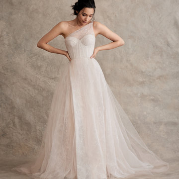 Kali by Francesca Avila Style Lilla 92253 Bridal Gown