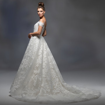 Lazaro Style 32100 Vienna Bridal Gown