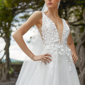 Lazaro Style Daphne 32150 Bridal Gown