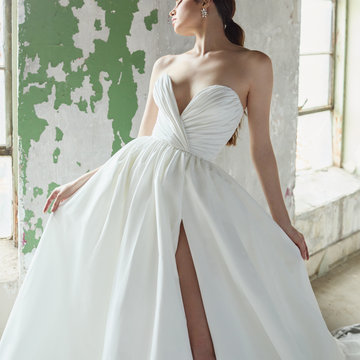 Lazaro Style Bacall 32206 Bridal Gown