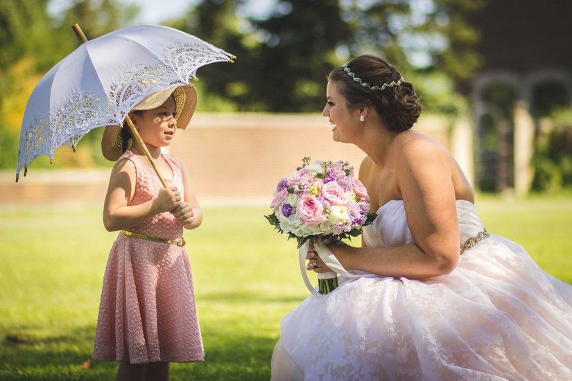 Bride & Flower Girl 