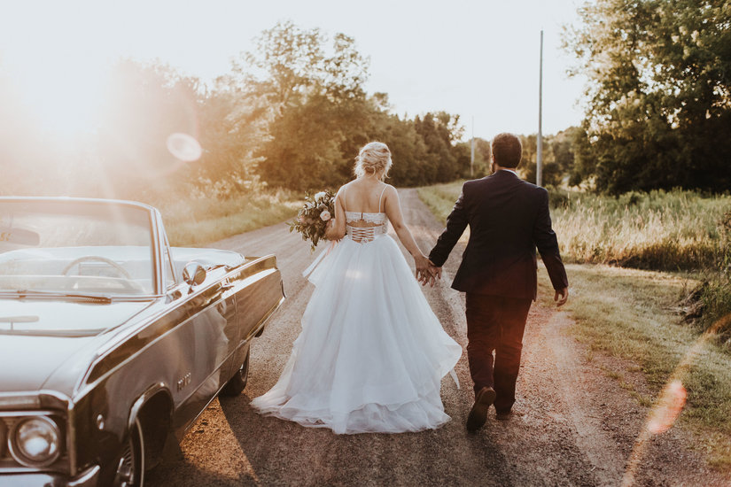 Tonya + Brett, Bloom Lake barn