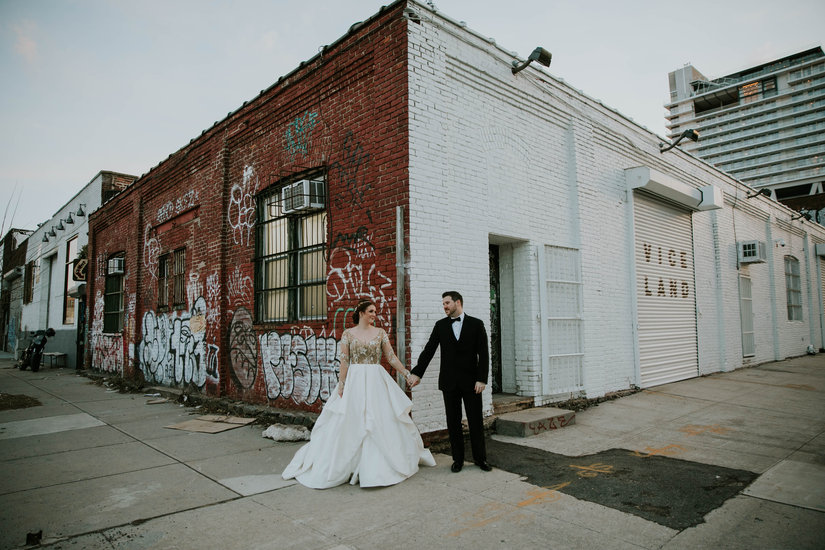 Couples Photo, Brooklyn, Nato Tuke, Hayley Paige, Collins, graffiti 