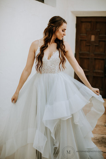 picture of hayley paige dress