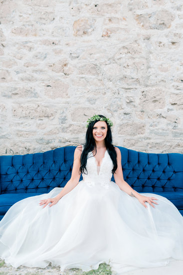 Bridal Portrait at The Slit Barn in Cambridge, ON