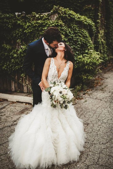 Lazaro 3650 Green Bay Weddings - Khayla Kanitz Photography - Burst Boundless Botanicals