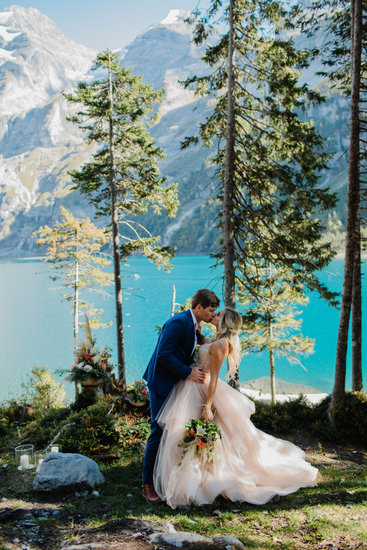 Lake Oeschinen, lake elopement, Swiss Mountains