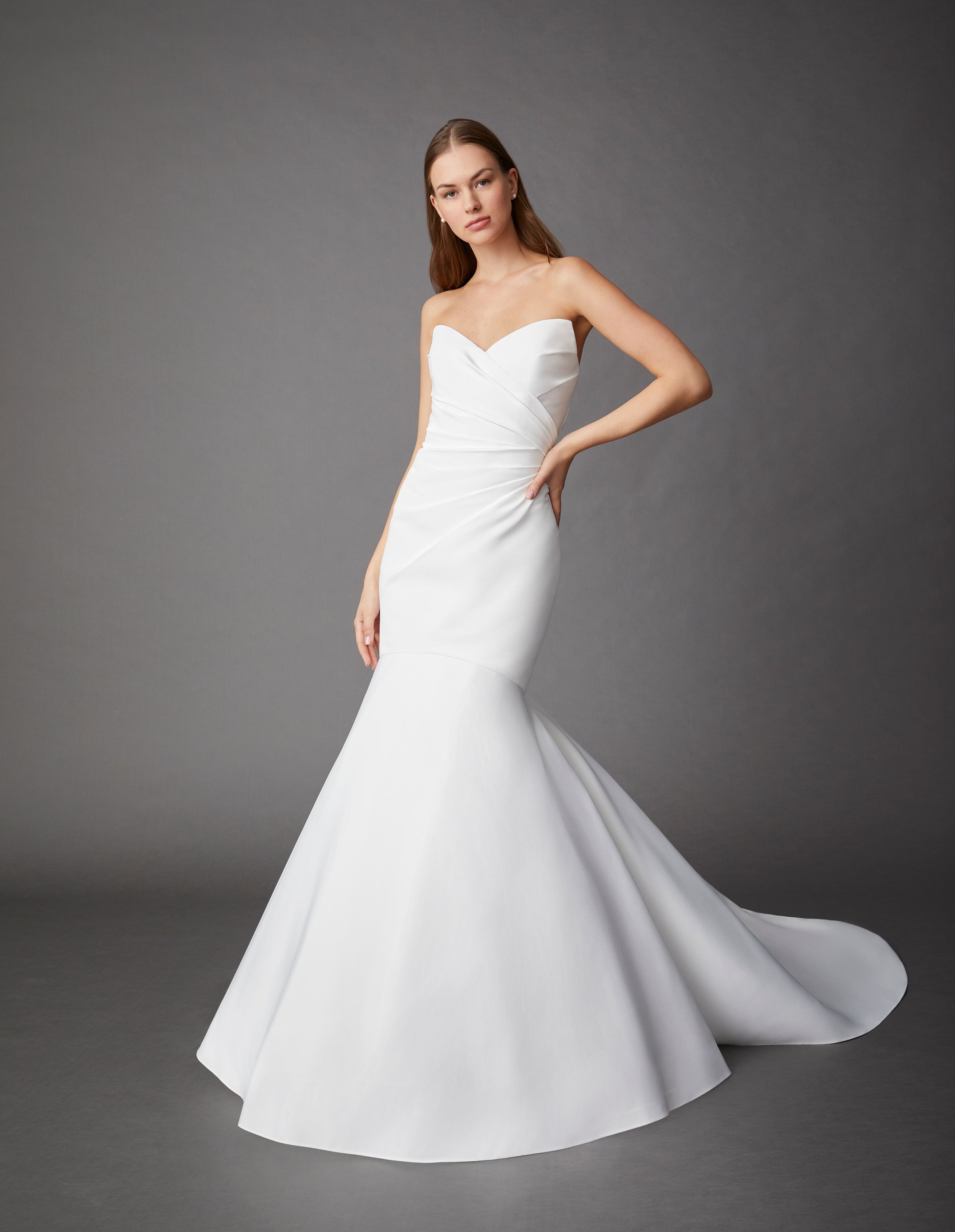 https://www.jlmcouture.com/sites/default/files/styles/large_width/public/style/aw/42111npu-carson-no-pick-47313/allison-webb-bridal-spring-2022-style-42111npu-carson-no-pick_1.jpeg?itok=zjeEvvUH