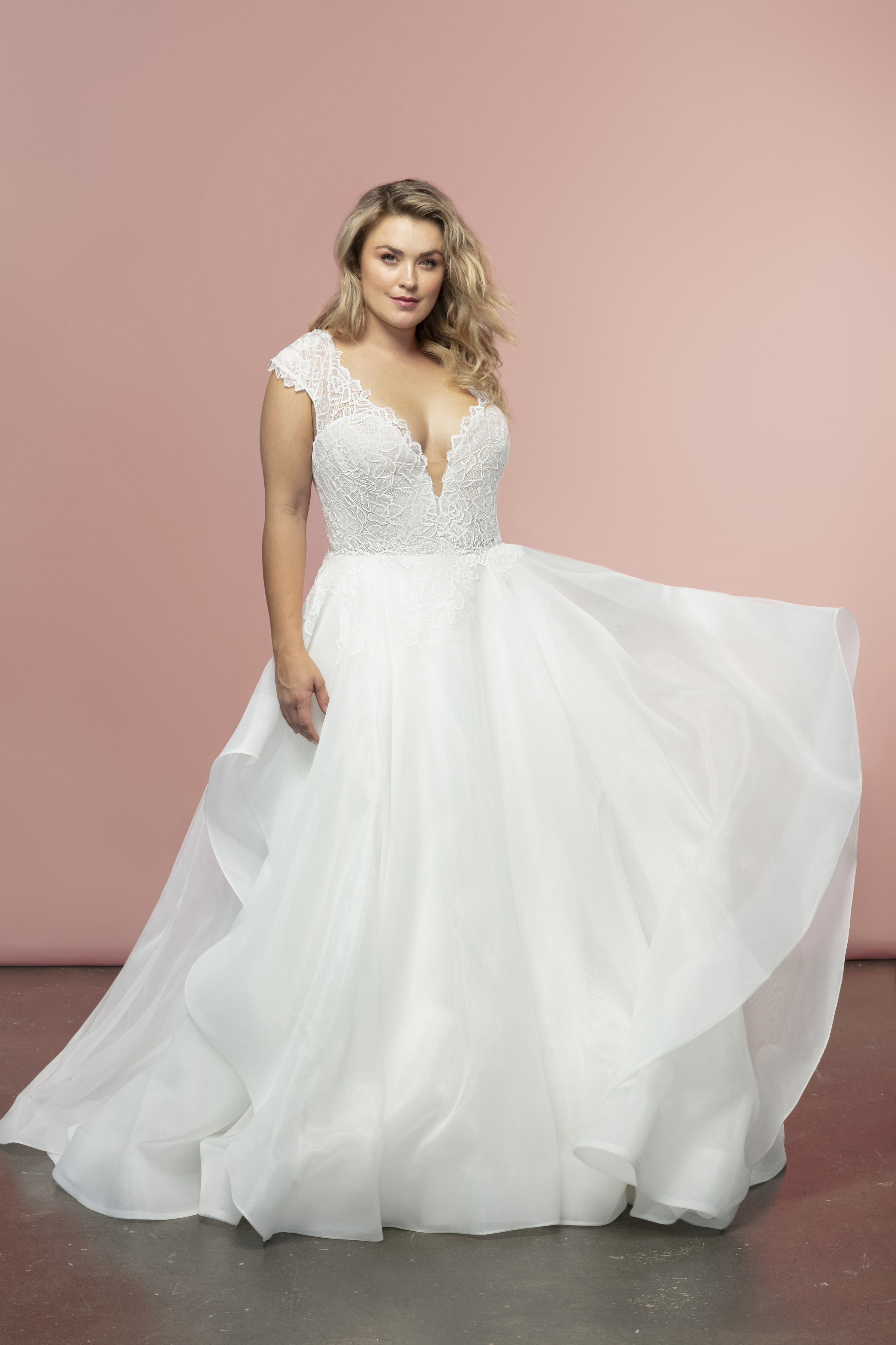 hayley paige perri gown