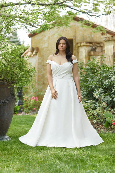 Allison Webb Style 4900S Ava Bridal Gown