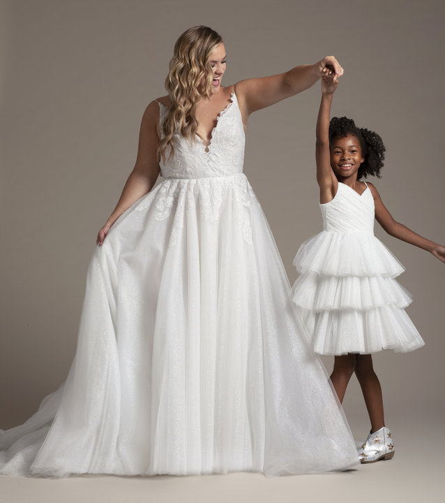 La Petite by Hayley Paige Style 52021 Dinah Flower Girl Dress