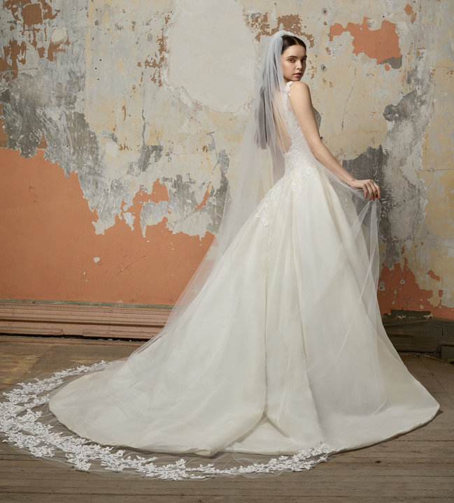 Lazaro Style Lorna 32204 Bridal Gown