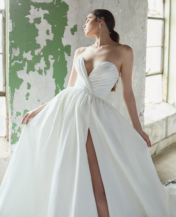 Lazaro Style Bacall 32206 Bridal Gown