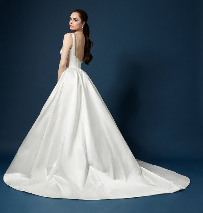 Lazaro Bridal Style Leah Marie 32306