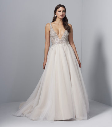 Lucia Style 92001 Alina Bridal Gown Lucia Style 92001 Alina Bridal Gown