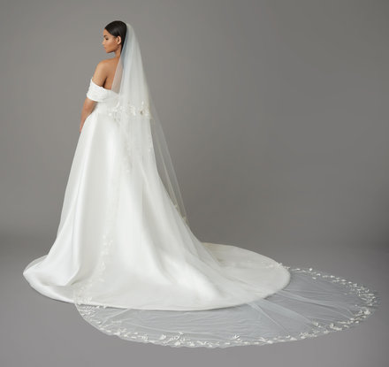 Allison Webb Style 42263 Lyla Veil Allison Webb Style 42263 Lyla Veil